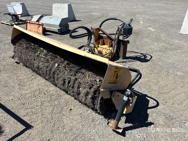 MB 96 in Wheel Loader Broom