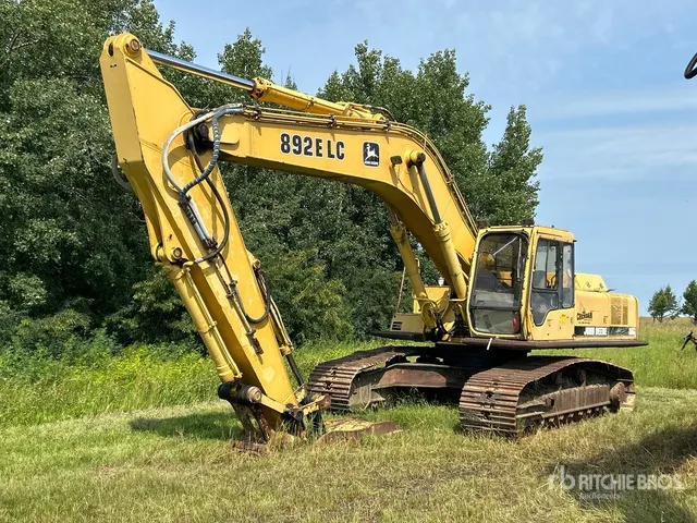 John Deere 892E LC Tracked Excavator