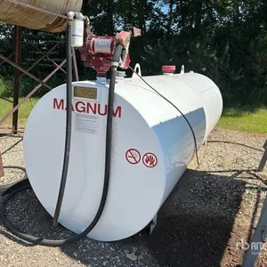 2014 Magnum Fabricating Ltd. 1000 gal Fuel Tank