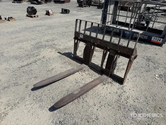 2007 Manitou Floating Fork Carriage