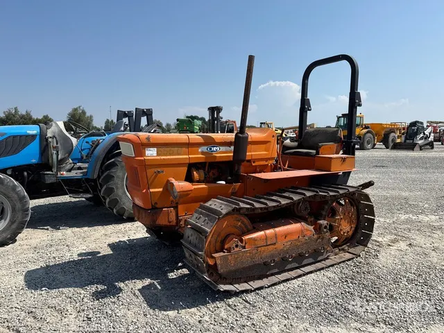 1972 OM 655 Track Tractor