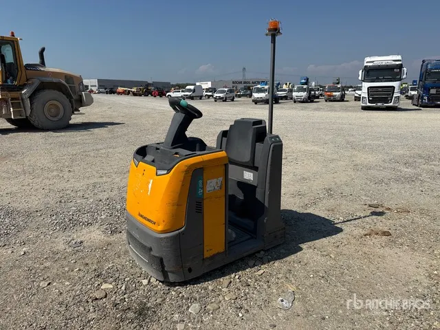 2017 Jungheinrich EZS350 Tow Tractor