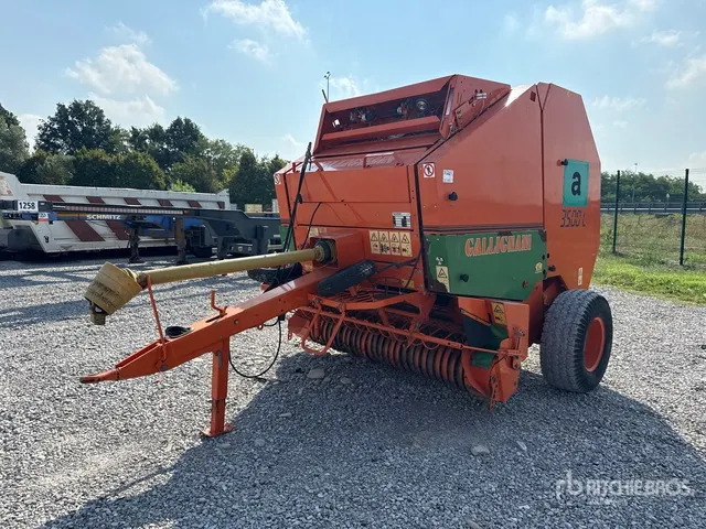 1996 Gallignani 3500 Round Baler