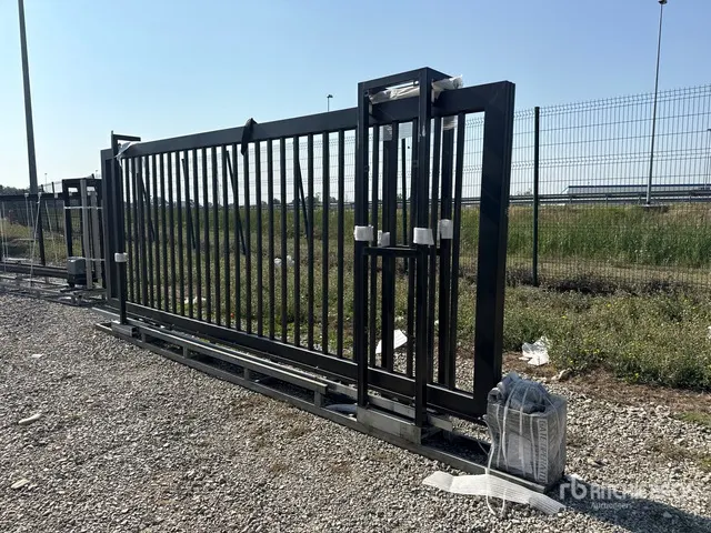 2026 KMY INDUSTRIAL GT25 Electric Sliding Driveway Gate (Unused)