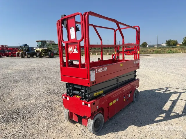 2019 Magni ES0808E Electric Scissor Lift
