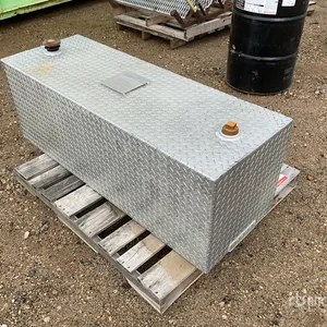 100 gal Aluminum Checker Plate Fuel Tank