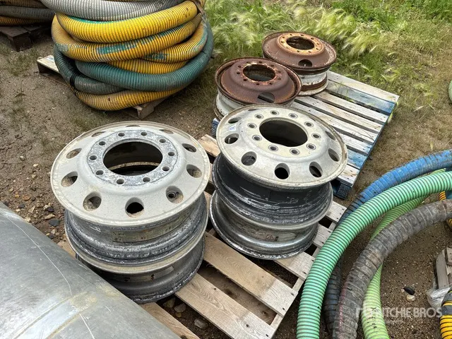 Quantity of (6) Semi Truck Rims