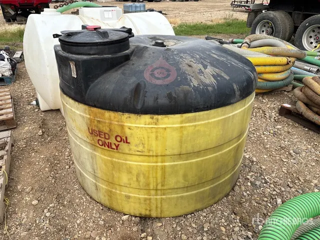 450 gal Poly Storage Used Oil Tank
