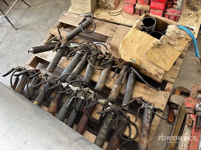 Quantity of (19) Grease Guns