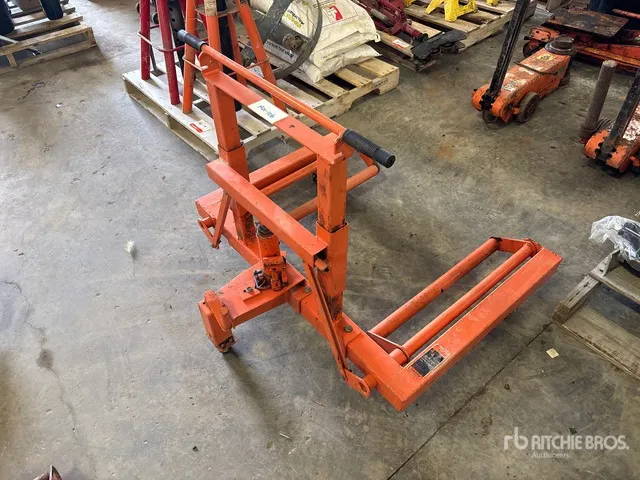 Strongarm 3/4 Ton Wheel Dolly