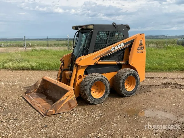 2009 Case 430 Series 3 Two-Speed Skid Steer Loader