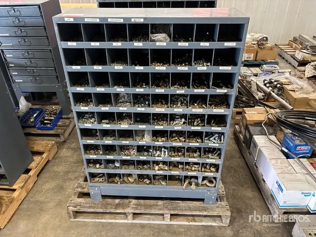 Quantity of (2) Bolt Bin