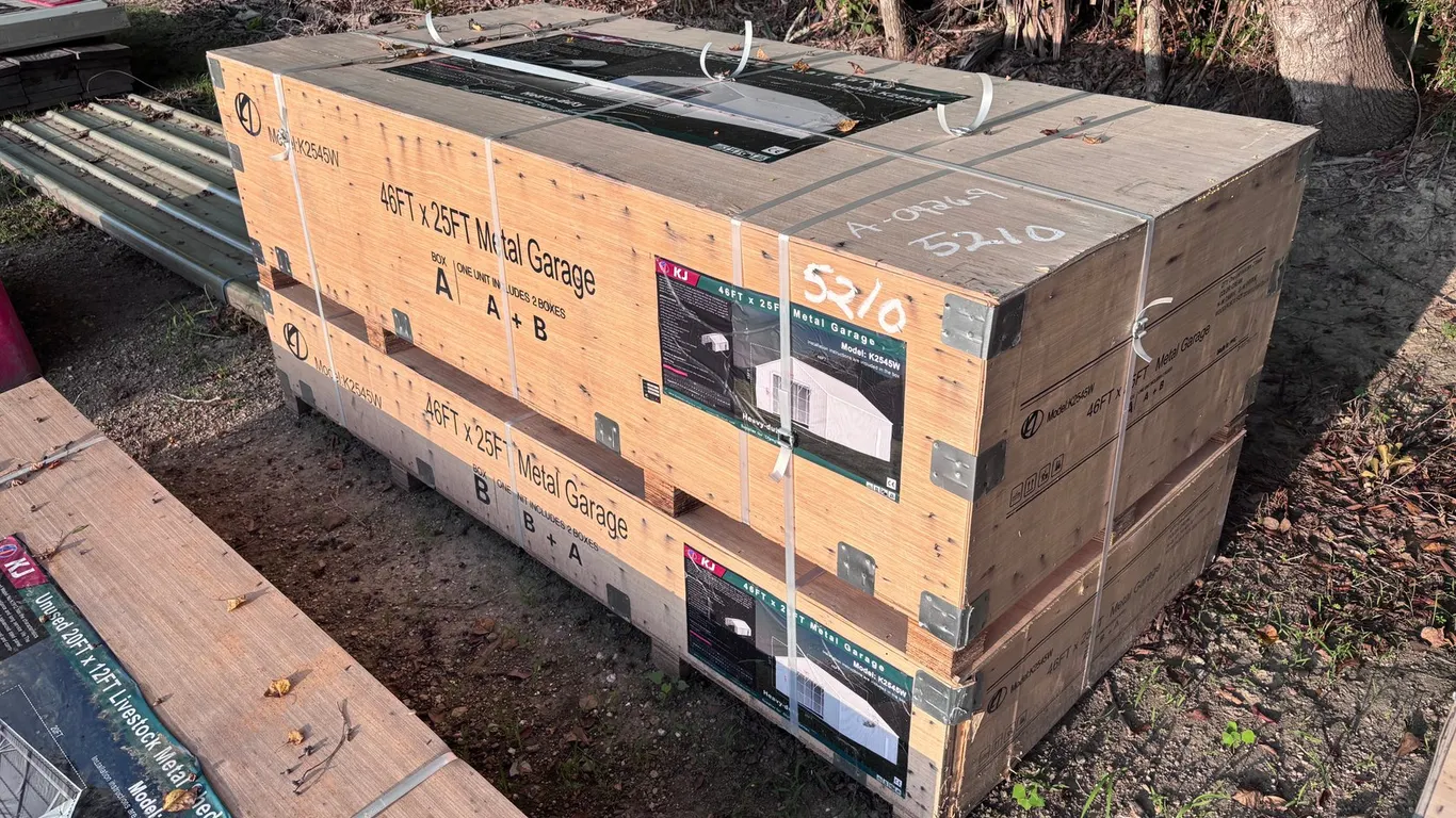 46FTx 25FT Metal Garage