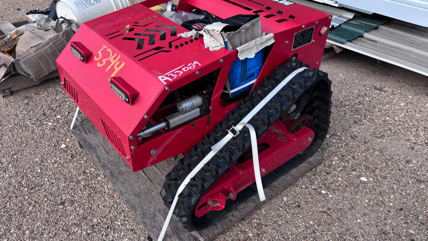 REMOTE CONTROL LAWN MOWER