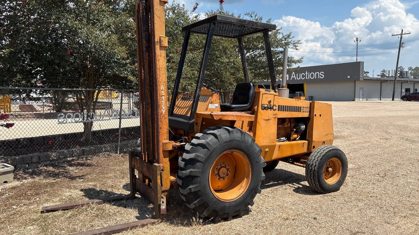 CASE 584C FORKLIFT