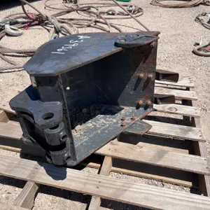 MINI EXCAVATOR 15IN DIGGING BUCKET