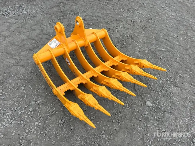 2026 GIYI 32 in Excavator Rake - Fits Cat 305 (Unused)