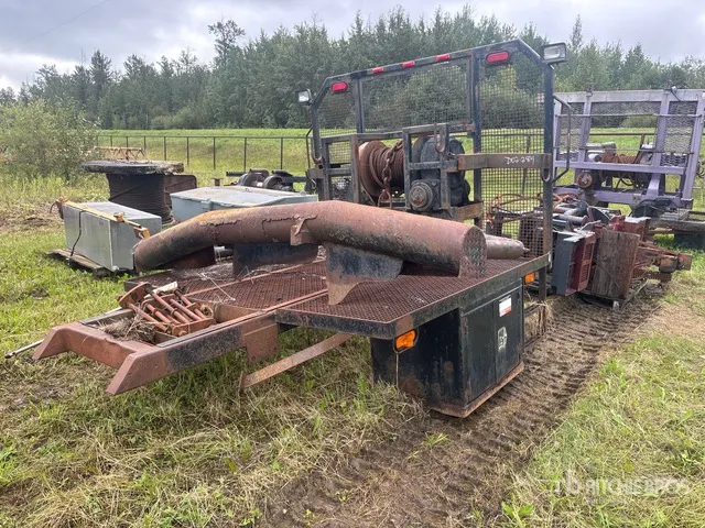Braden 45000 lb Headache Rack And Winch