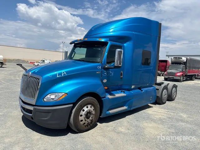 2020 International LT625 6x2 T/A Sleeper Truck Tractor