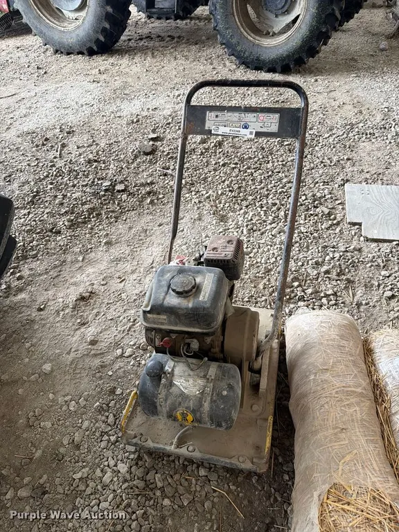 Wacker Neuson plate compactor