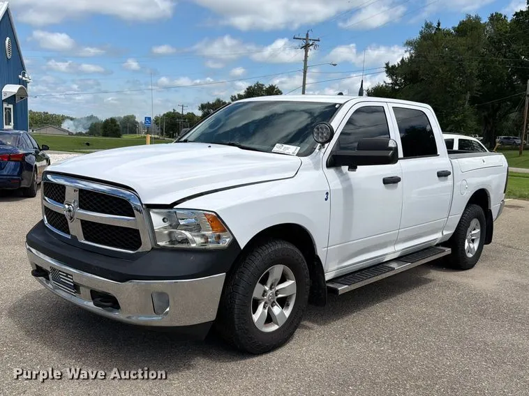2013 RAM 1500 Crew Cab pickup truck