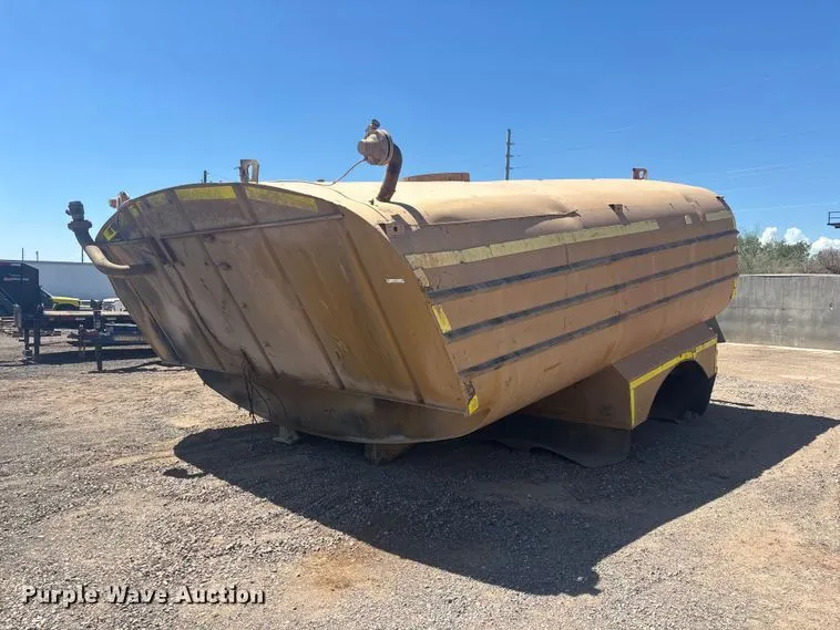 Mega water tank bed