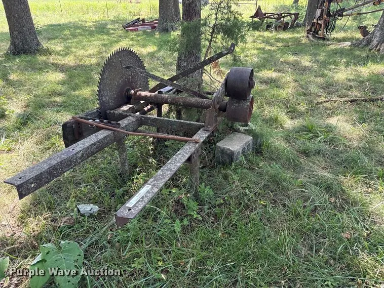 Buzz saw