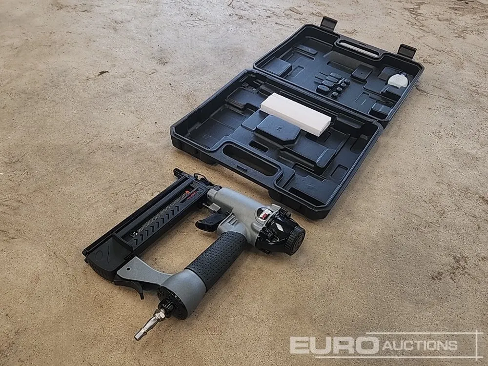 Unused NEU Master NPT5040 Pneumatic Nail Gun