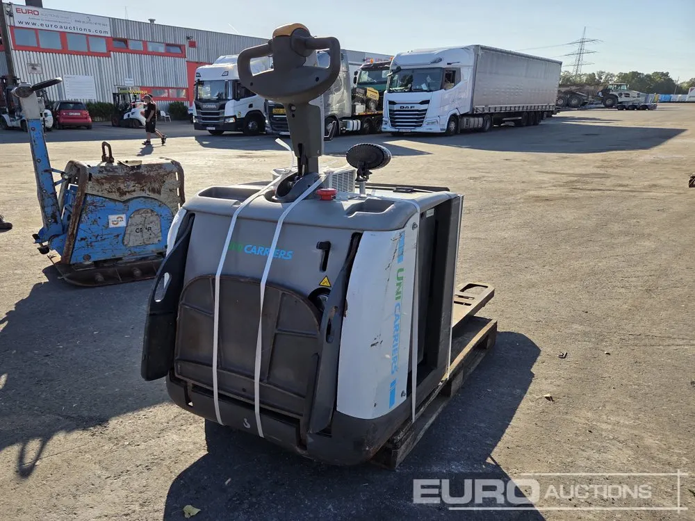 2018 UniCarriers PLP 200P Walk Behind Electric Pallet Truck, Charger