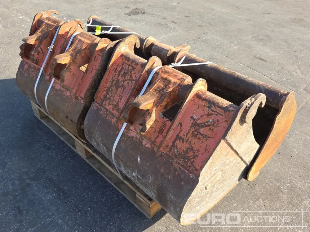 11", 17", 27" Digging, 59" Ditching Buckets with Morin QH M2 to suit 5 to 6 Ton Excavator