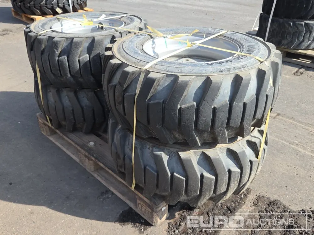 Camso 12-16.5 Tyres, Rims (4 of)