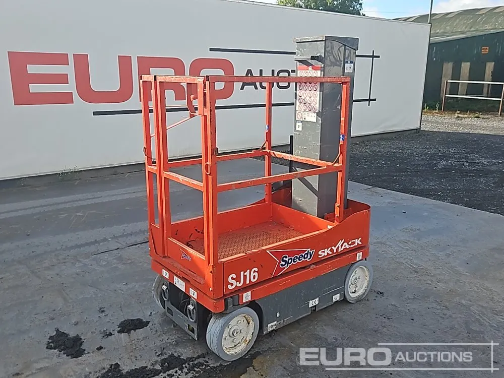 2014 SkyJack SJ16