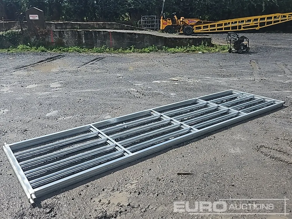 Unused 15' Gates (2 of)