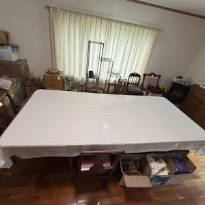 Dining Room Table & Chairs