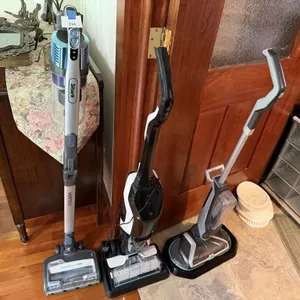 Vacuum & Floor Scrubbers