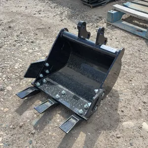 Toothed Bucket