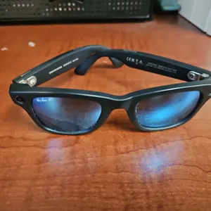 RAY-BAN META WAYFARER SUNGLASSES W/BAG  M22-0336  CPF24-0401-3