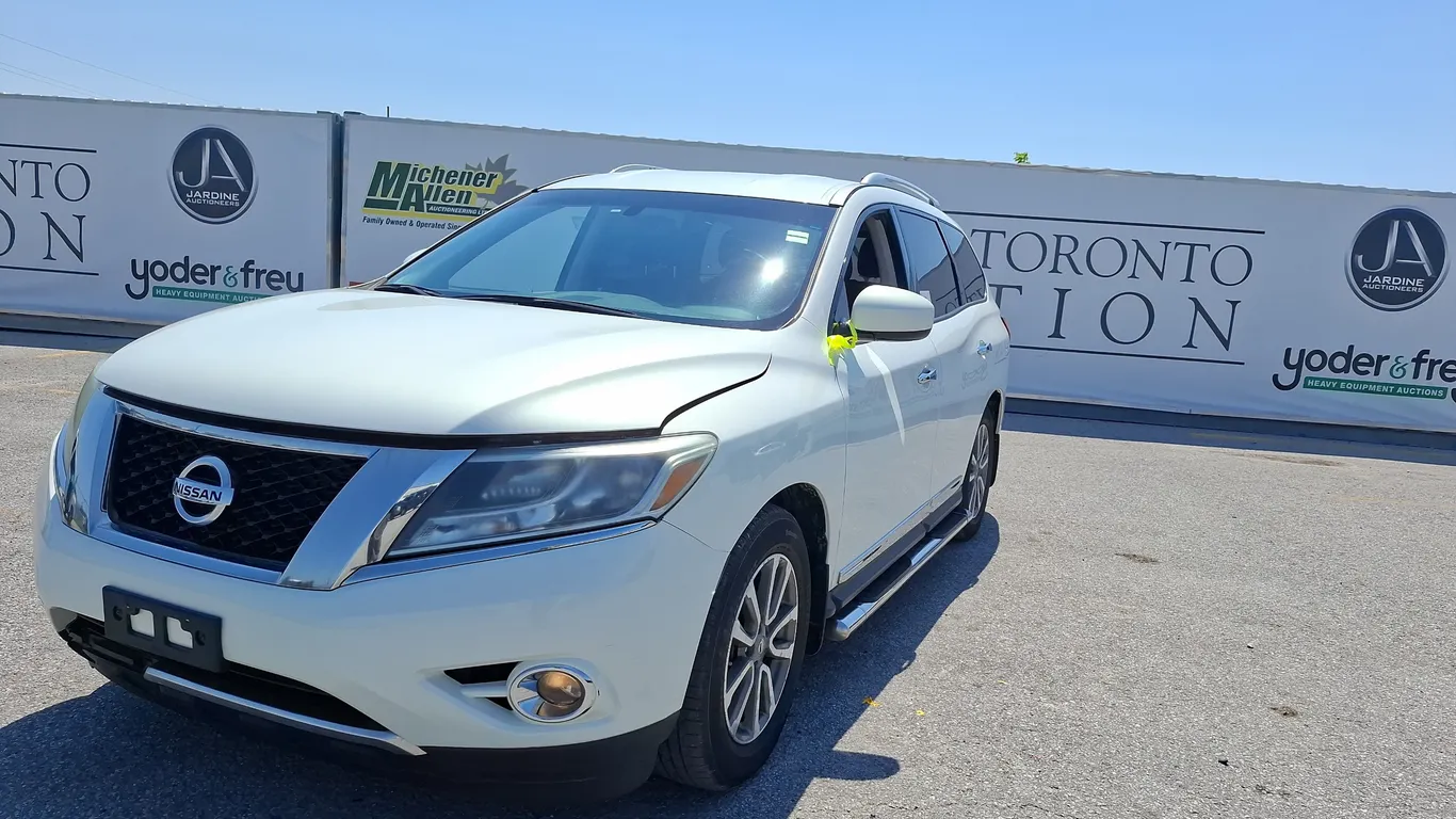 2014 Nissan Pathfinder 4x4 SL 4dr SUV
