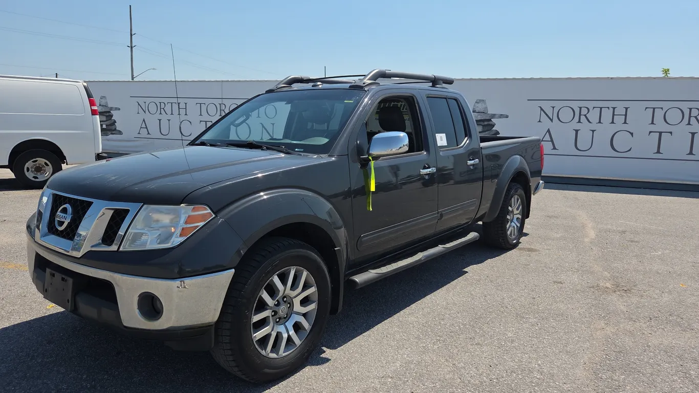 2012 Nissan Frontier 4x4 SL 4dr Crew Cab LWB Pickup 5A