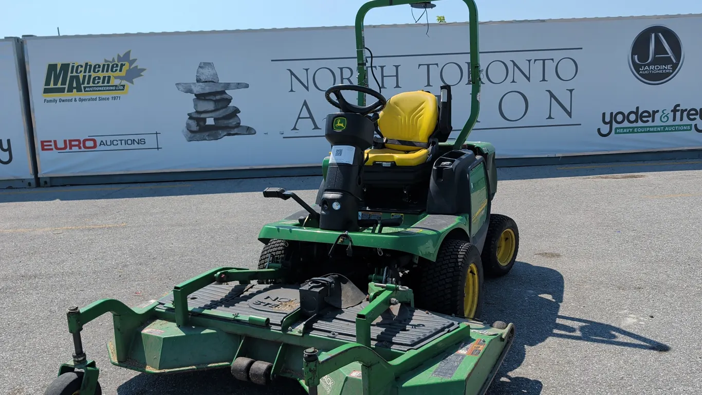 2014 JOHN DEERE 1445 II Mower