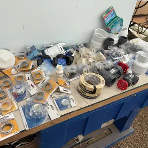 Large quantity of unused plumbing parts