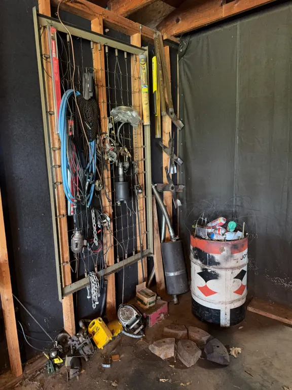Garage Workshop Equipment and Utility Metalware Lot