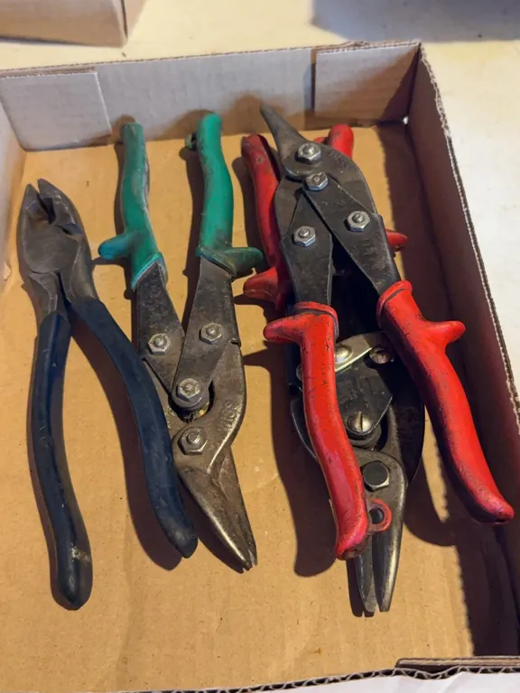 Assorted Wiss Metal Aviation Snips and Pliers Tool Lot