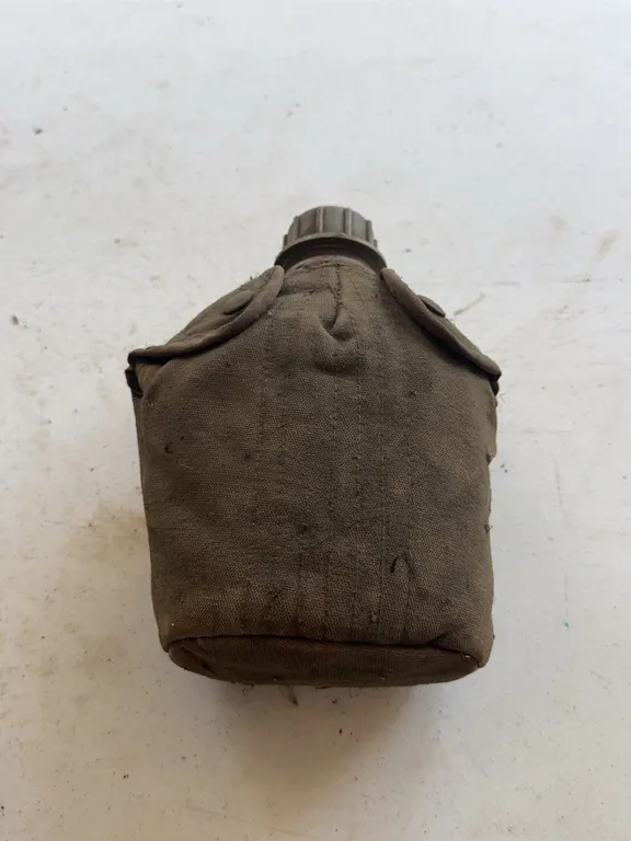 US Military Olive Drab Canteen with Canvas Field Cover