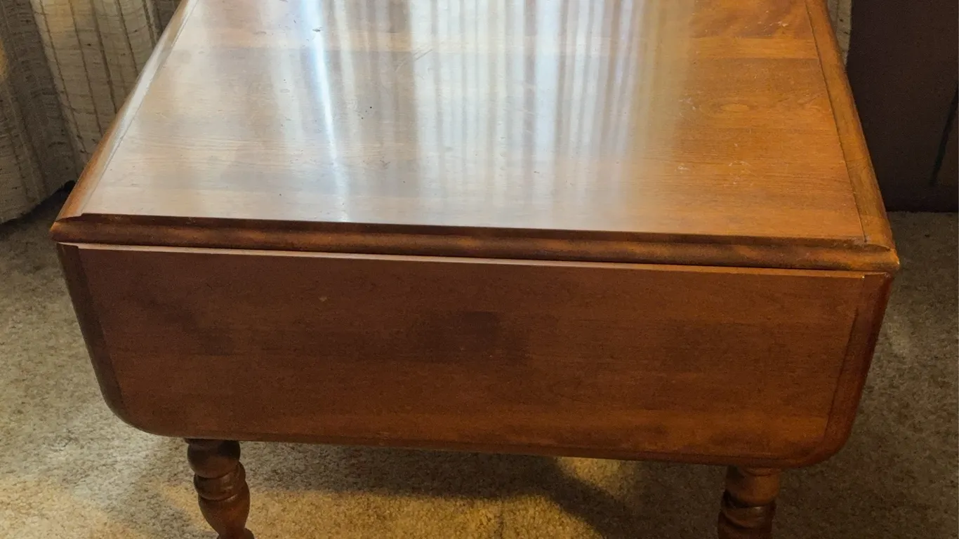 Ethan Allen Heirloom Nutmeg Maple Drop Leaf End Table