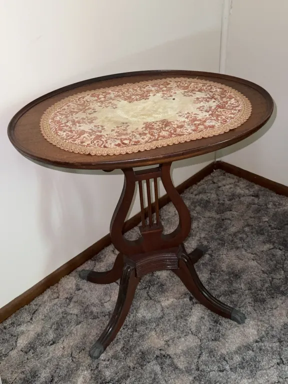 Mahogany Oval Lyre Harp Pedestal Accent Side Table