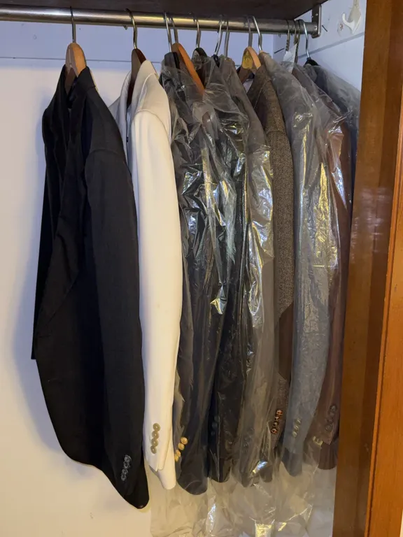 Men's Designer Sport Coats Featuring Ralph Lauren and Hart Schaffner Marx