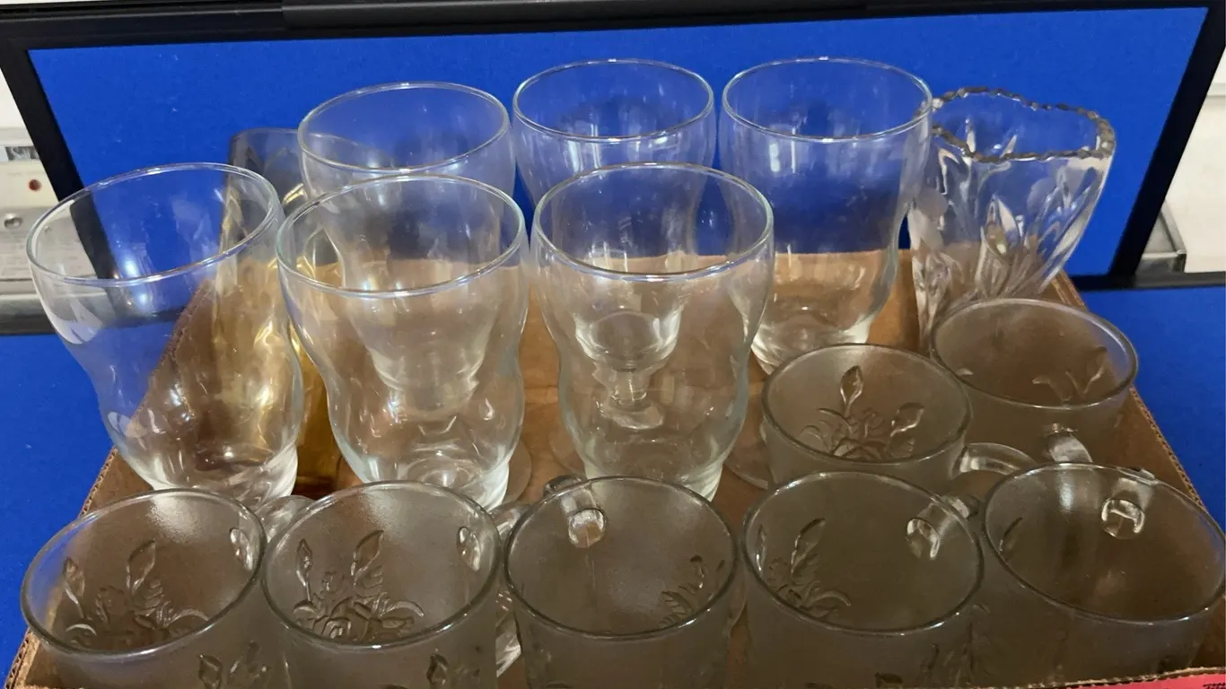 Clear Libbey Parfait Goblets and Pasari Livia Frosted Glass Mugs Lot