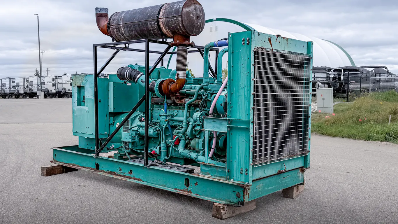 CUMMINS 500 GENERATOR