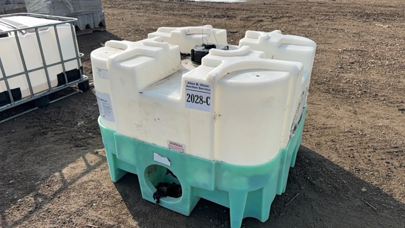 110 GAL POLY TANK